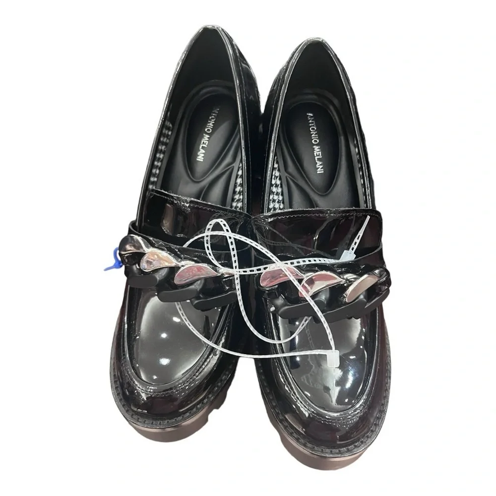 NWOB Antonio Melani Parker Black Platform lug loafers Silver Chain Size 8.5